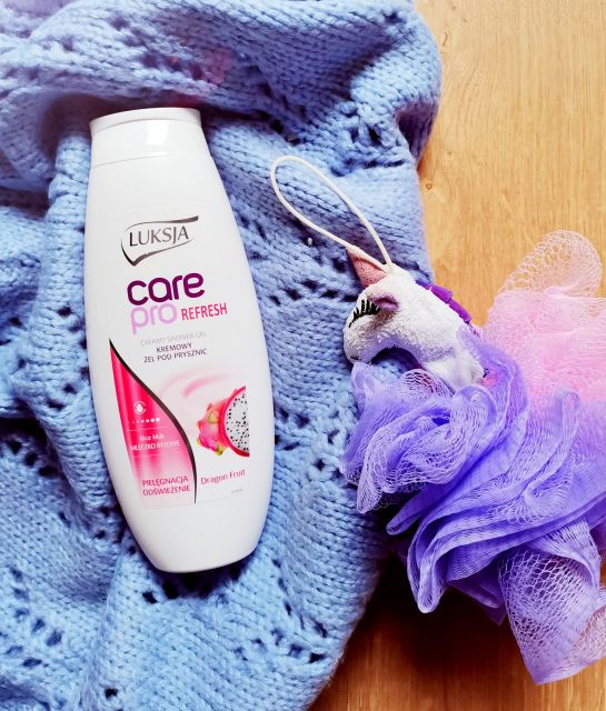 Luksja Care Pro, Refresh, Żel pod prysznic, Dragon Fruit 