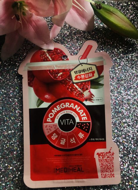 Mediheal Vita, Pomegranate Mask - (Maska nawilżająco-uelastyczniająca z granatem)