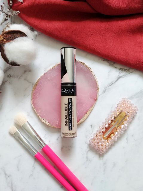 L'Oréal Infallible, More Than Concealer, Korektor do twarzy i pod oczy, nr 322 Ivory
