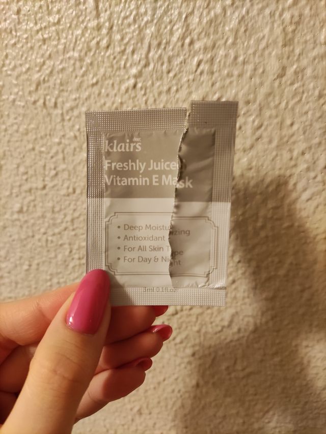 akcja denkowanie! grudzień - kosmetyki w świątecznych opakowaniach i świątecznych kolorach 🎄❄️⛄🎀🎁🎅