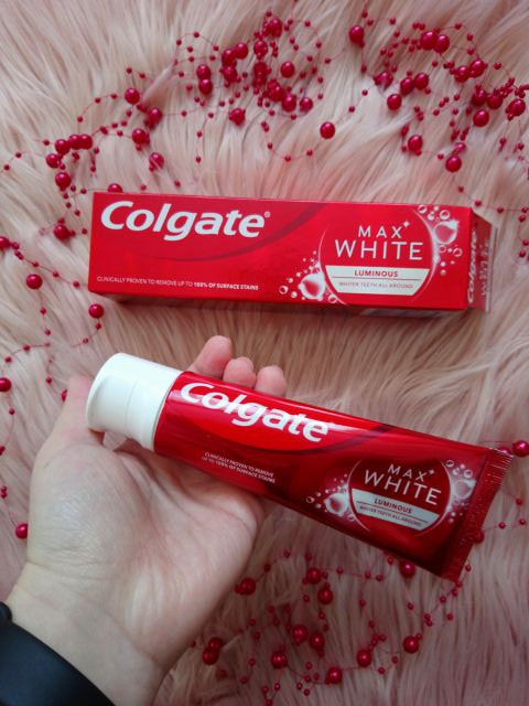 Pasta do zębów Colgate Max White Luminous 