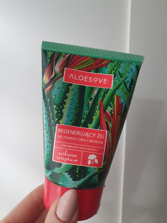 akcja denkowanie! grudzień - kosmetyki w świątecznych opakowaniach i świątecznych kolorach 🎄❄️⛄🎀🎁🎅