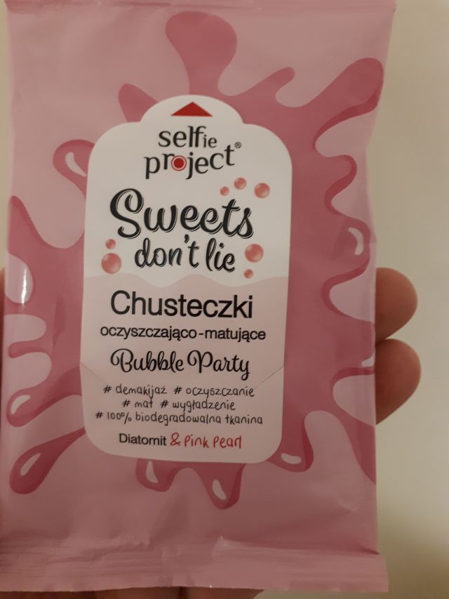 akcja denkowanie! grudzień - kosmetyki w świątecznych opakowaniach i świątecznych kolorach 🎄❄️⛄🎀🎁🎅