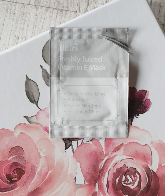 akcja denkowanie! grudzień - kosmetyki w świątecznych opakowaniach i świątecznych kolorach 🎄❄️⛄🎀🎁🎅