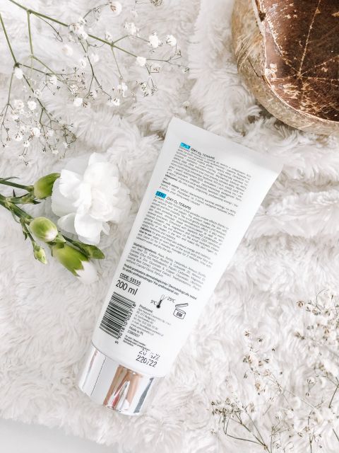 Dotleniający peeling do twarzy, Efekt Mikrodermabrazji | Apis 
