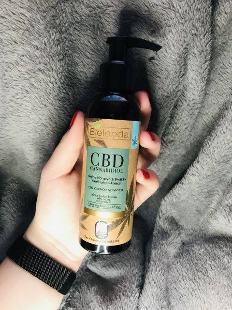 Olejek do mycia twarzy, Bielenda CBD Cannabidiol