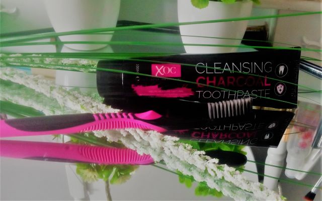 zestaw szczotka i pasta XOC