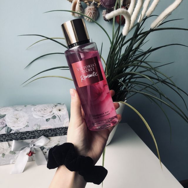 Victoria's Secret Mgiełka do ciała, Romantic
