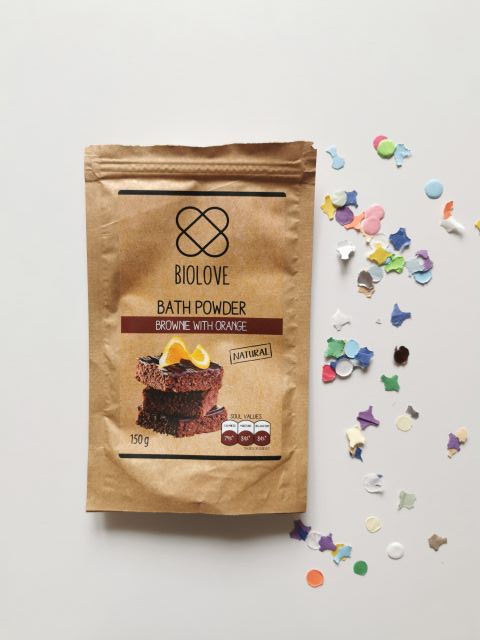 Biolove Puder do kąpieli, Brownie z pomarańczą