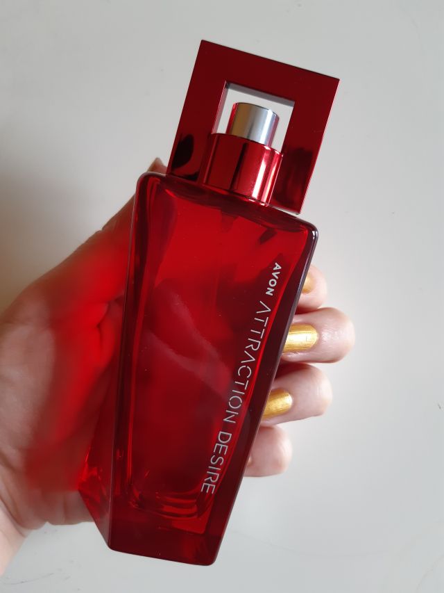 Avon Attraction Desire, woda perfumowana 