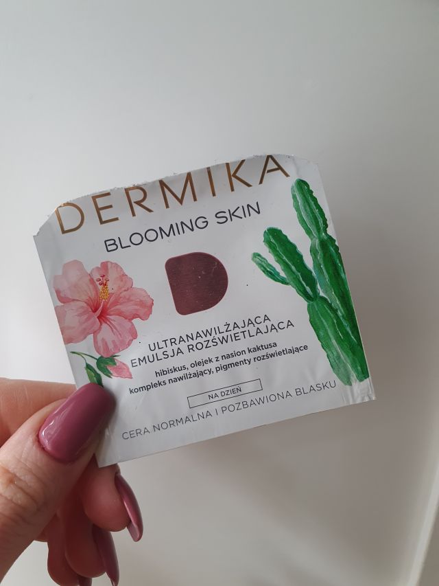 akcja denkowanie! grudzień - kosmetyki w świątecznych opakowaniach i świątecznych kolorach 🎄❄️⛄🎀🎁🎅