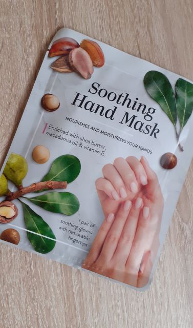 Mascot Europe Soothing Hand Mask, Maska na dłonie, Masło shea, Olej makadamia i Witamina E