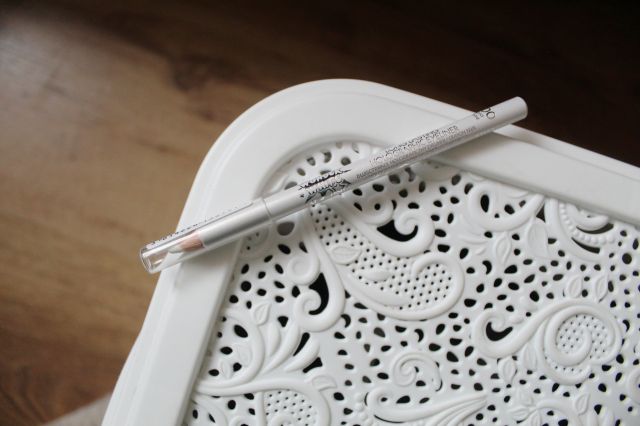 Miss Sporty Wonder White Eyeliner, Kredka do oczu, Holograficzna