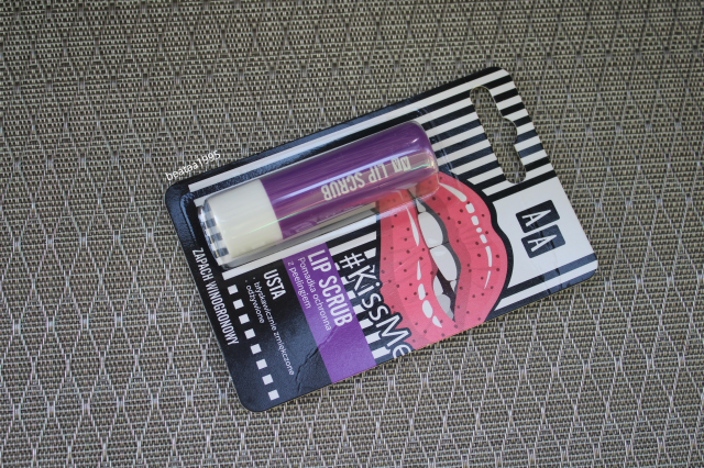 AA #kiss me, Lip Scrub, Pomadka do ust z peelingiem, Winogronowa