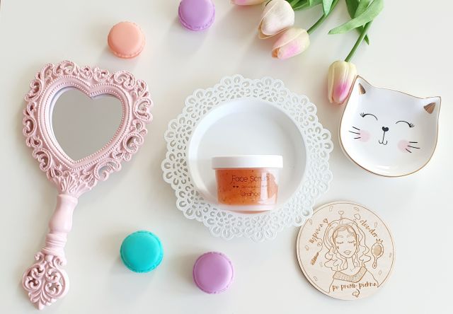 Nacomi Peeling do twarzy i ust, Odświeżający, Pomarańcza