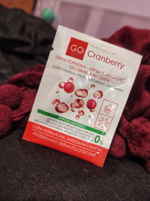 Nova Kosmetyki GoCranberry,  Krem do twarzy, Lekka formuła, Nawilżający, Na dzień