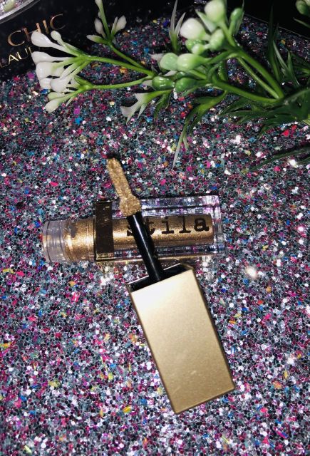 Stila Glitter Glow, cień do powiek w plynie