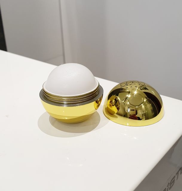 Chabur Pomadka ochronna do ust, złote jajko