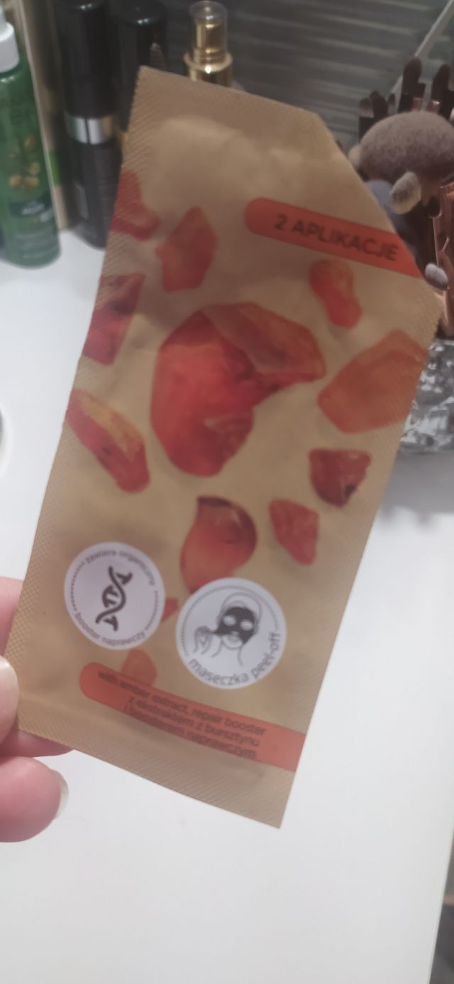 akcja denkowanie! grudzień - kosmetyki w świątecznych opakowaniach i świątecznych kolorach 🎄❄️⛄🎀🎁🎅