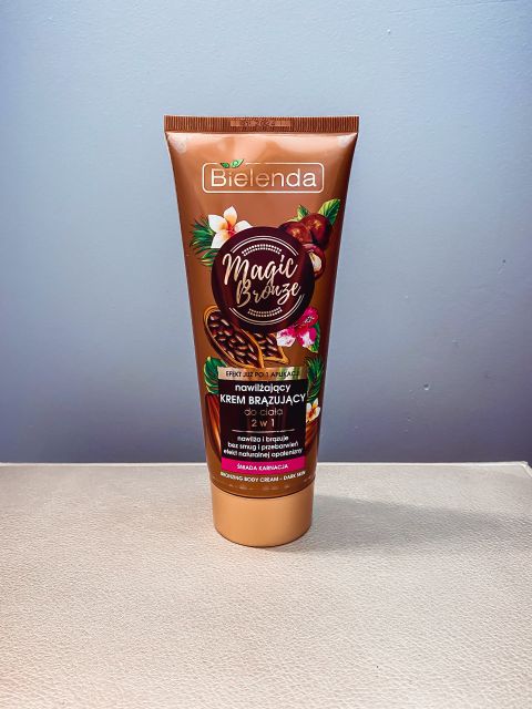 Bielenda Magic Bronze, Krem do ciała, Brązujący, Nawilżający, 2w1, Śniada karnacja