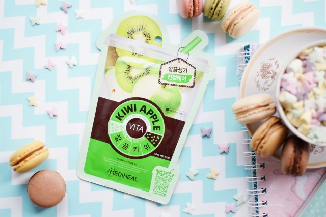 Mediheal Maska do twarzy w płacie, VITA, Wygładzająco - odświeżająca, Kiwi i jabłko