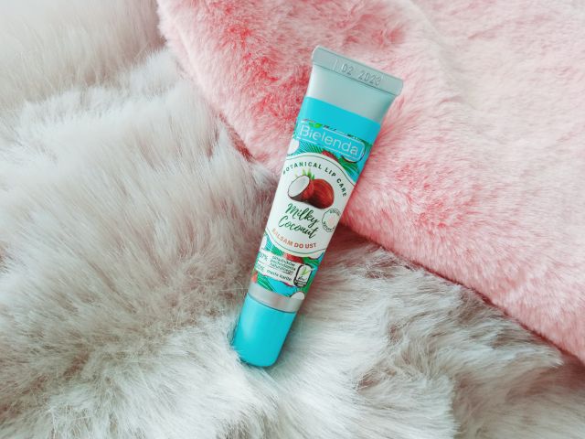 Bielenda Balsam do ust w tubce, Milky Coconut
