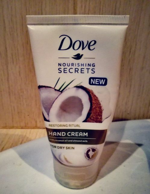 Dove Nourishing Secrets, Krem do rąk, Skóra sucha, Restoring Ritual, Olej kokosowy i migdałowy