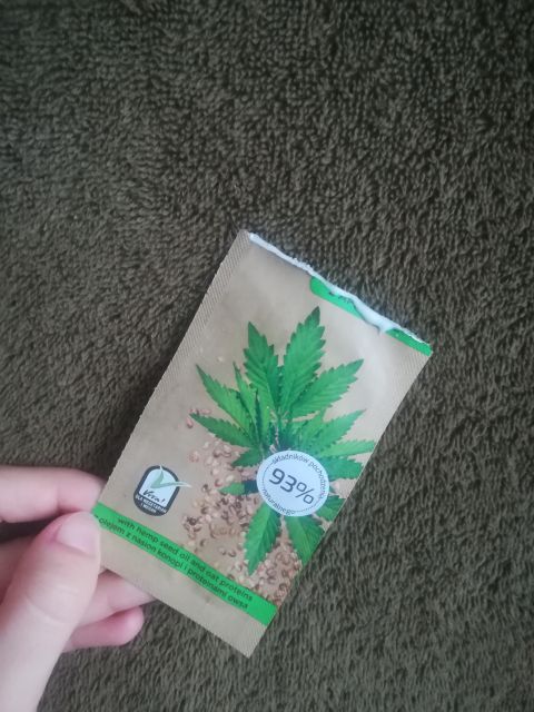 akcja denkowanie! grudzień - kosmetyki w świątecznych opakowaniach i świątecznych kolorach 🎄❄️⛄🎀🎁🎅