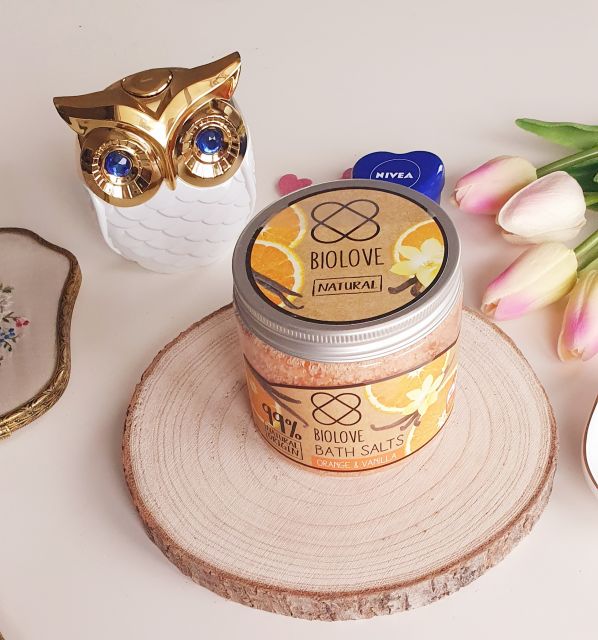 Biolove Sól do kąpieli, Pomarańcza i Wanilia