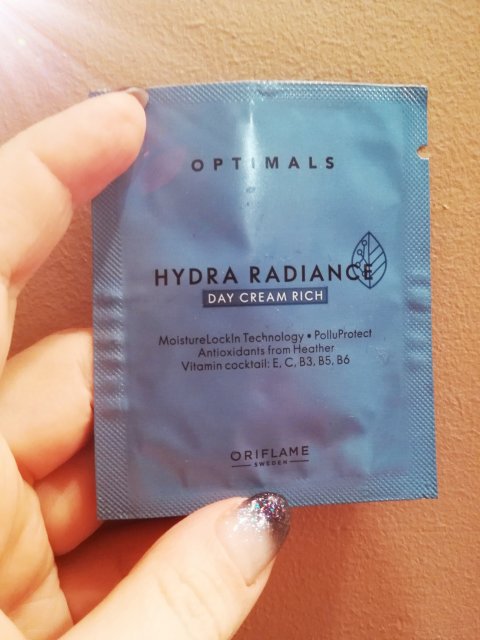 Oriflame Optimals, Hydra Radiance, Krem do twarzy, Na dzień, Skóra normalna i mieszana