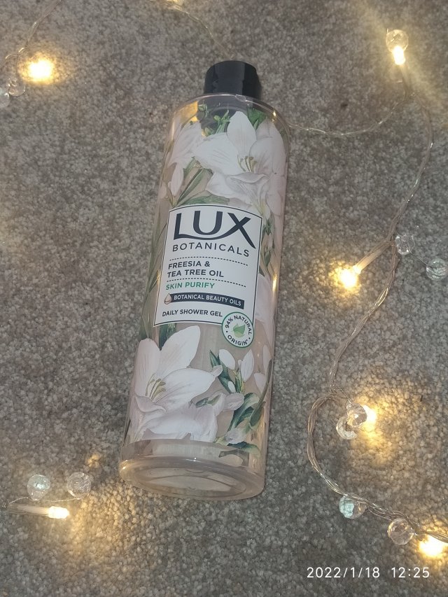 Lux Botanicals Żel pod prysznic, Freesia & Tea Tree Oil