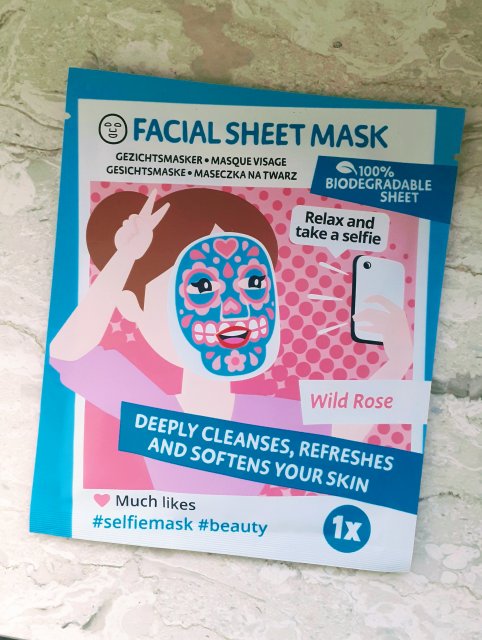 Mascot Europe Maska do twarzy w płacie, Relax & Take a Selfie, Skull Wild Rose