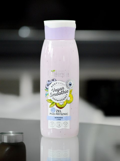 Bielenda Vegan Smoothie, Żel pod prysznic, Odświeżający, Borówka + kiwi