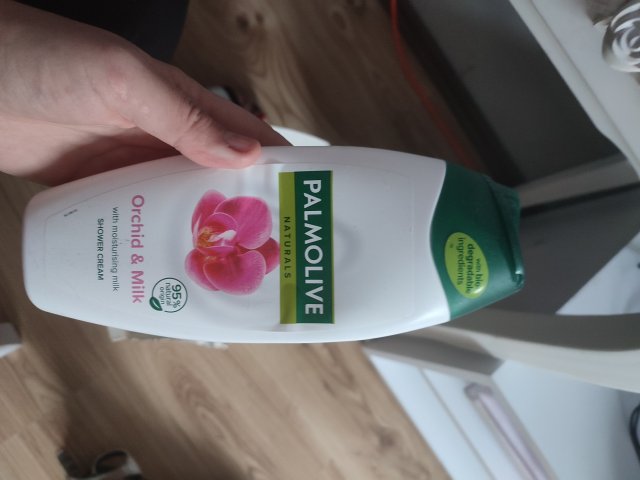 akcja denkowanie! grudzień - kosmetyki w świątecznych opakowaniach i świątecznych kolorach 🎄❄️⛄🎀🎁🎅