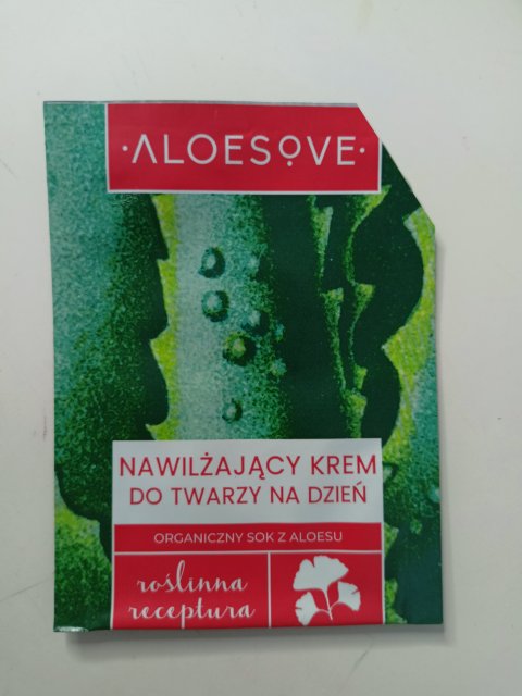 akcja denkowanie! grudzień - kosmetyki w świątecznych opakowaniach i świątecznych kolorach 🎄❄️⛄🎀🎁🎅