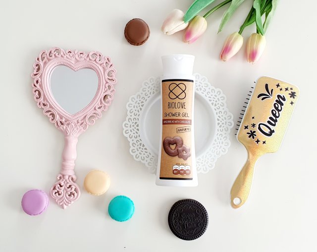 Biolove Żel pod prysznic, Piernik