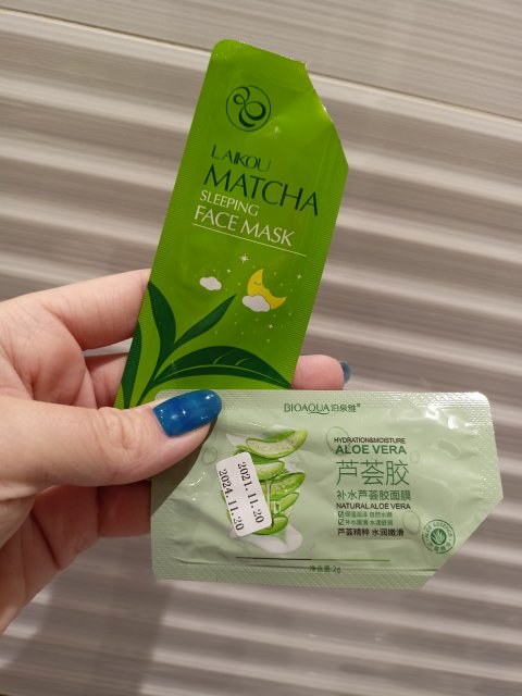 akcja denkowanie! grudzień - kosmetyki w świątecznych opakowaniach i świątecznych kolorach 🎄❄️⛄🎀🎁🎅