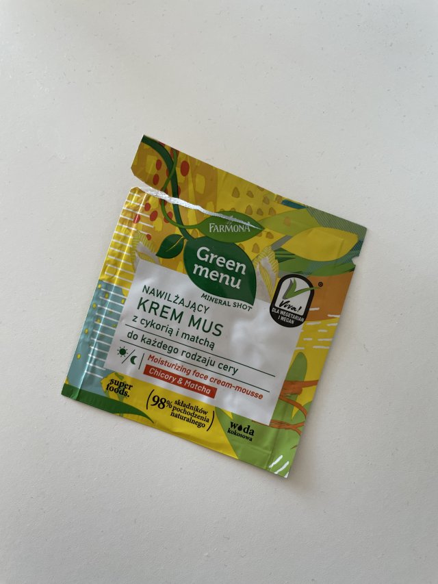 akcja denkowanie! grudzień - kosmetyki w świątecznych opakowaniach i świątecznych kolorach 🎄❄️⛄🎀🎁🎅