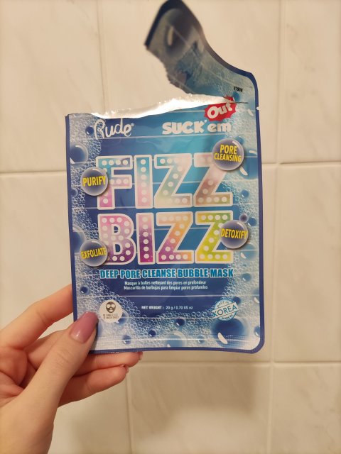 akcja denkowanie! grudzień - kosmetyki w świątecznych opakowaniach i świątecznych kolorach 🎄❄️⛄🎀🎁🎅