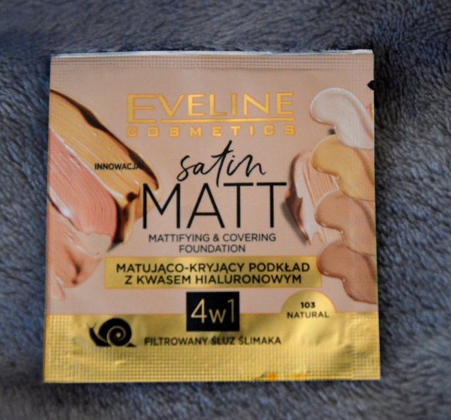 Eveline Satin Matt, Mattifying & Covering, Podkład matująco-kryjący, 4w1, nr 103 Natural