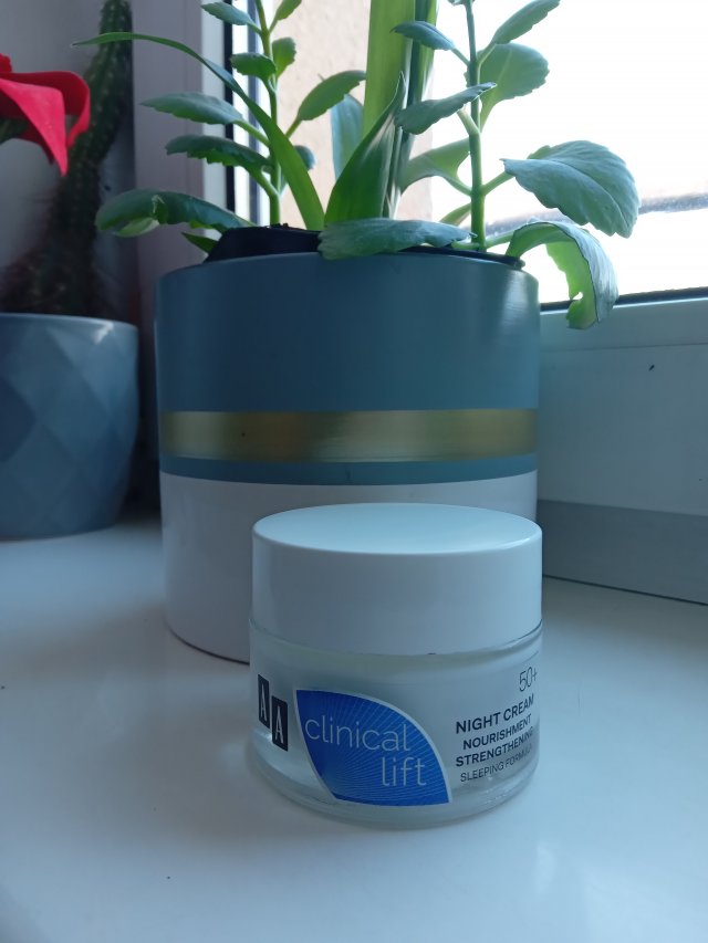 AA, Clinical Lift, krem na noc, wzmacniający, 50+