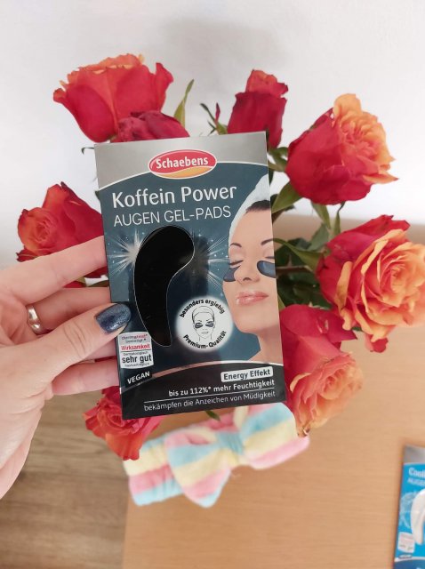 akcja denkowanie! grudzień - kosmetyki w świątecznych opakowaniach i świątecznych kolorach 🎄❄️⛄🎀🎁🎅