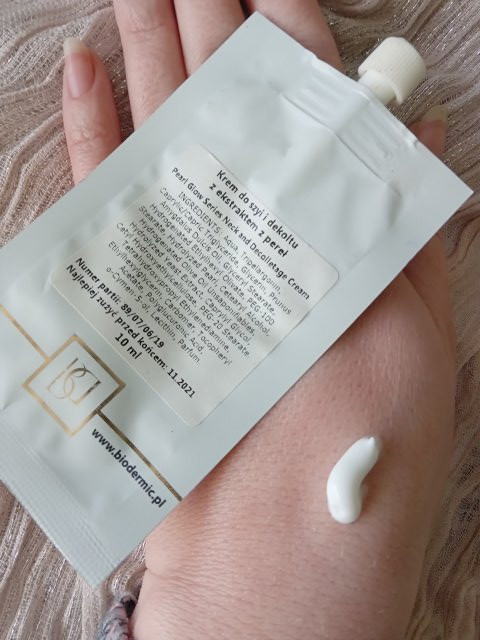BioDermic, Pearl Glow Series, krem do szyi I dekoldu z ekstraktem z pereł
