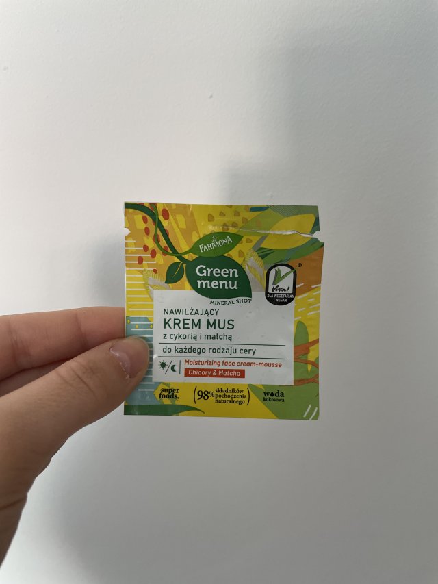 akcja denkowanie! grudzień - kosmetyki w świątecznych opakowaniach i świątecznych kolorach 🎄❄️⛄🎀🎁🎅