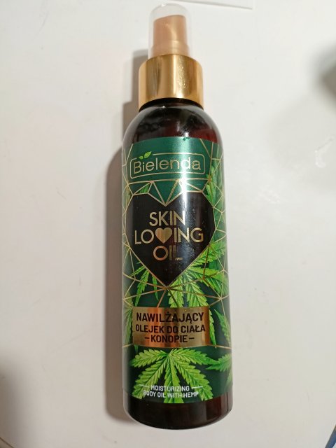 akcja denkowanie! grudzień - kosmetyki w świątecznych opakowaniach i świątecznych kolorach 🎄❄️⛄🎀🎁🎅