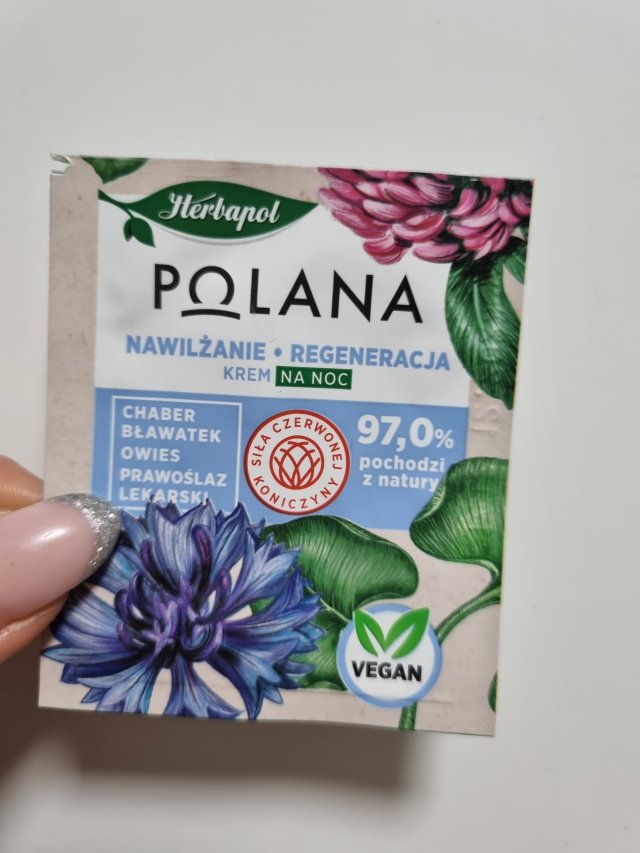 akcja denkowanie! grudzień - kosmetyki w świątecznych opakowaniach i świątecznych kolorach 🎄❄️⛄🎀🎁🎅