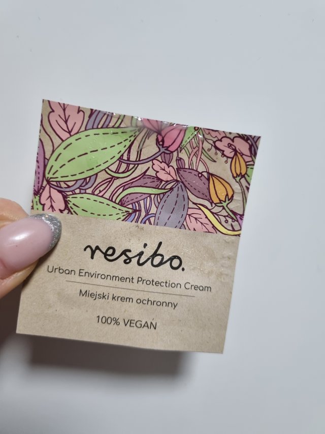 akcja denkowanie! grudzień - kosmetyki w świątecznych opakowaniach i świątecznych kolorach 🎄❄️⛄🎀🎁🎅