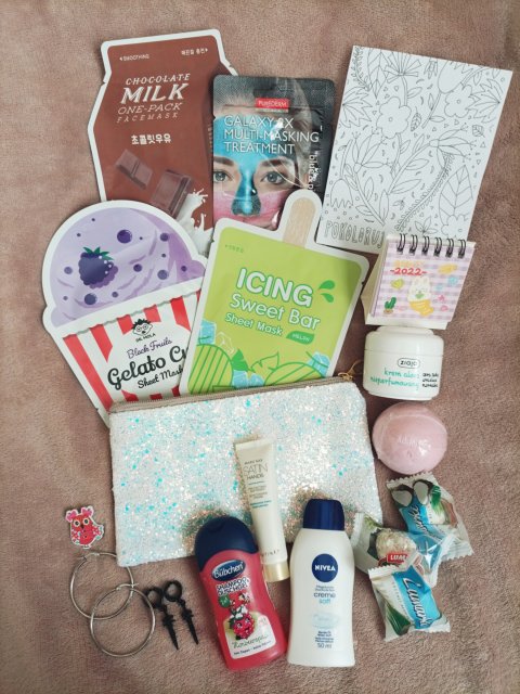 ✩ Kalendarz urodzinowy Clouders ✩