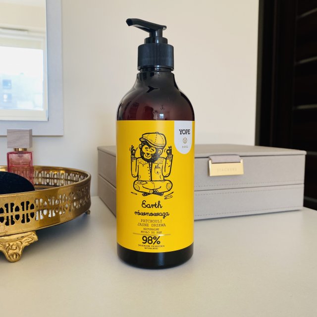 YOPE Mydło w płynie, Earth, Patchouli i jasne drzewa