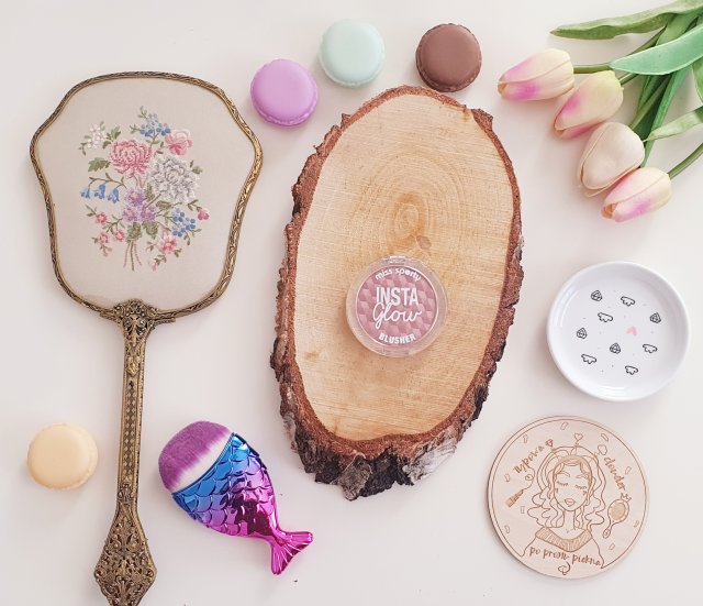 Miss Sporty Insta Glow, Róż do policzków, nr 002 Radiant Mocha